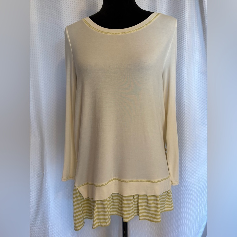 Matilda Jane ivory white oversized blouse ruffled hem size small